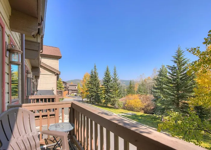 Liftside Retreat